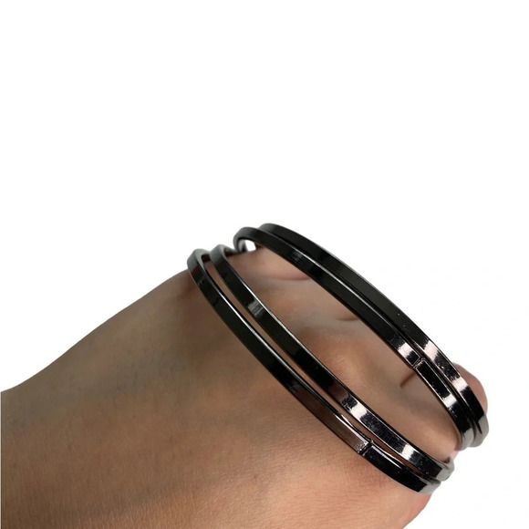 5 Vintage Bracelets - Picture 4 of 9